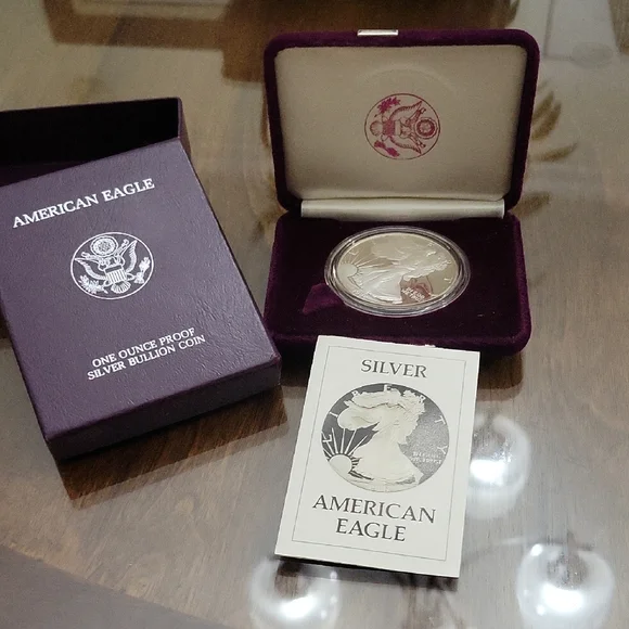 American Eagle Silver Bullion Coin - Picture 1 of 7